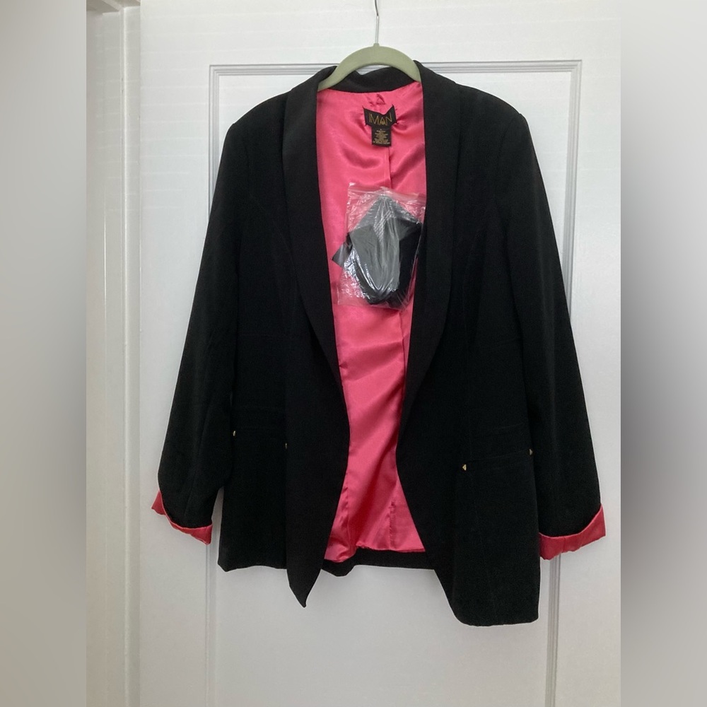 IMAN Blazer.  Size L.  Never worn with tags